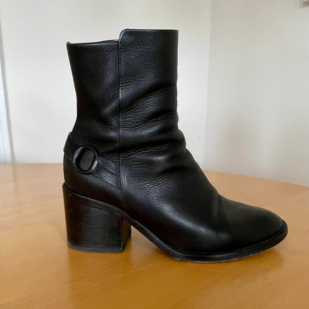 COCLICO Black Leather Heeled Booties